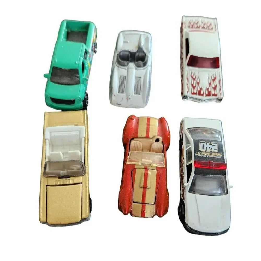 Mixed Lot of 11 Diecast Toy Cars‎ Hot Wheels Matchbox Racing Police Muscle Cars